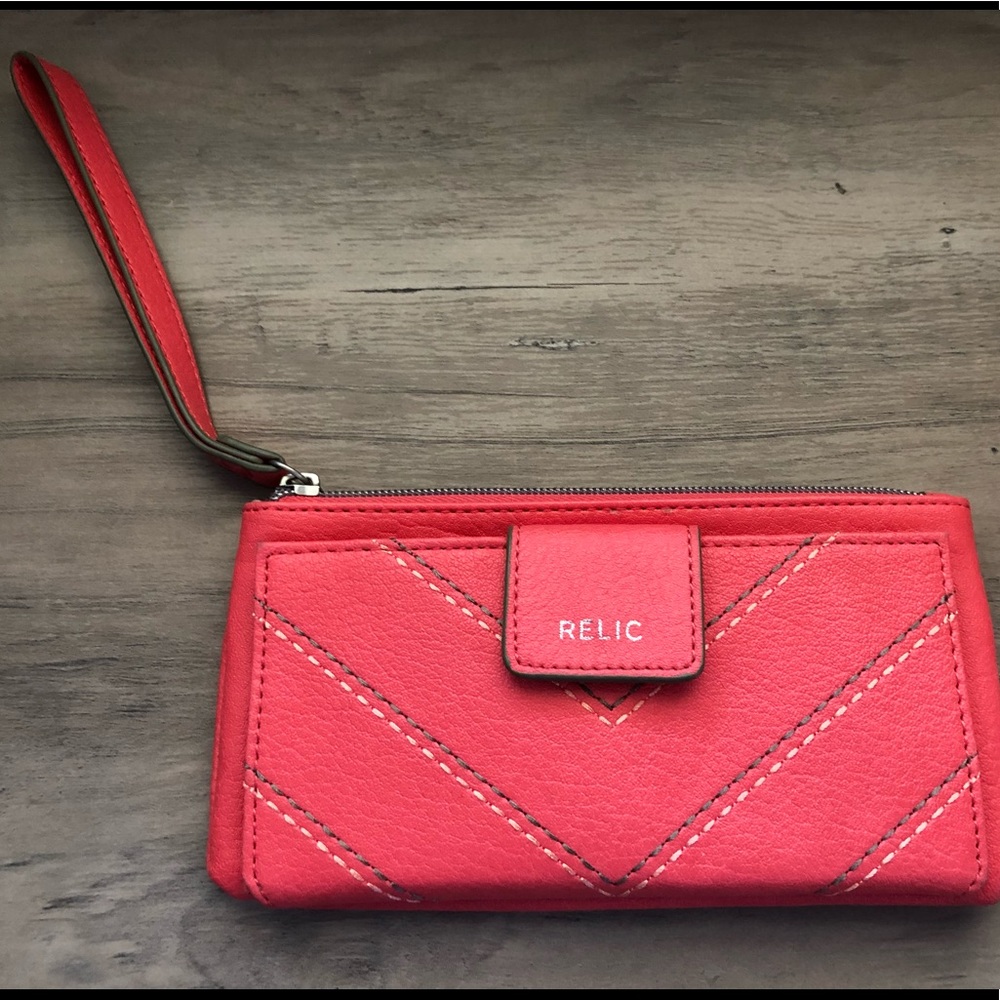Coral Relic Wristlet